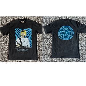 Large Kurt Cobain Nirvana 1993 Circle Spiral Art Vintage Wash Black T-Shirt